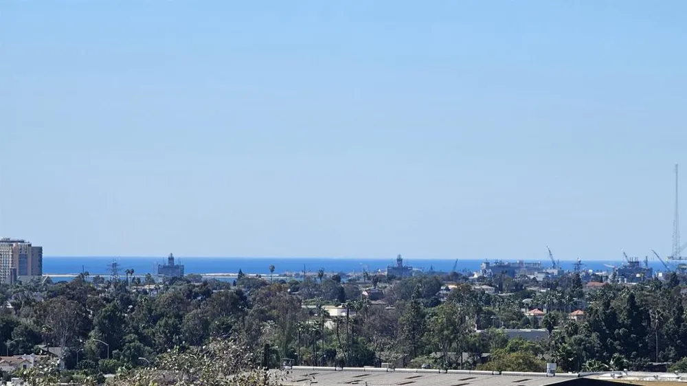 5210 Roswell San Diego, CA 92114