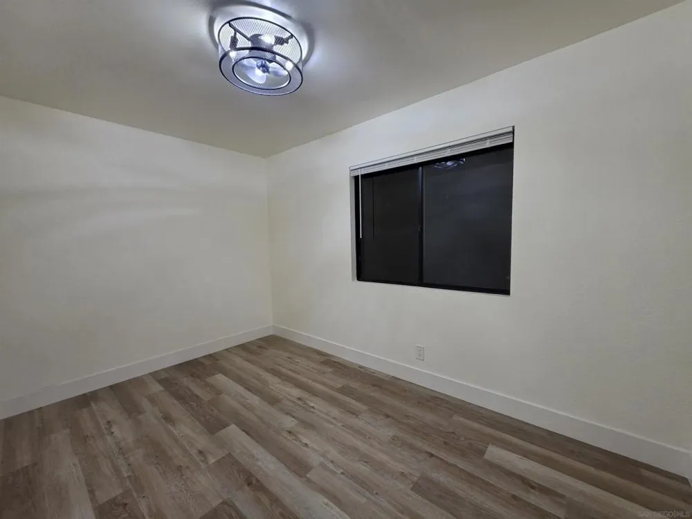 5210 Roswell San Diego, CA 92114