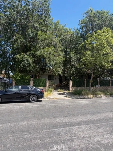 10210 Encino Avenue