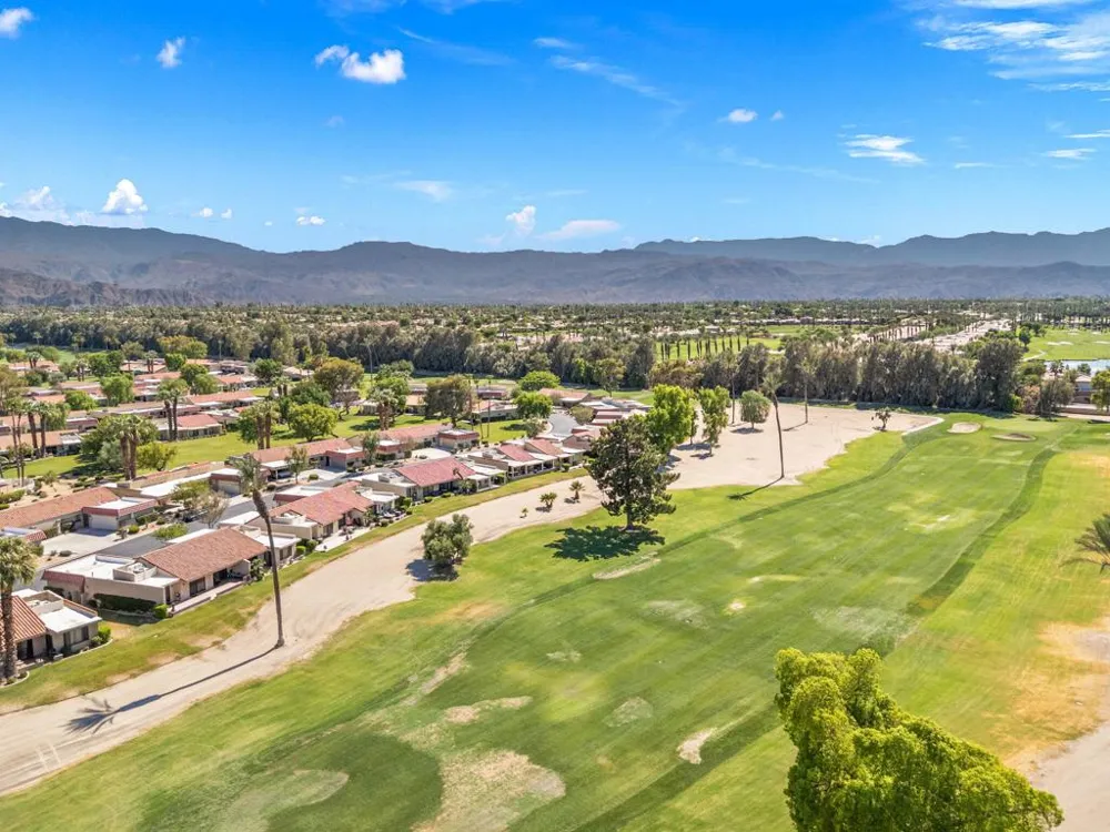 40135 Baltusrol Circle Palm Desert, CA 92211