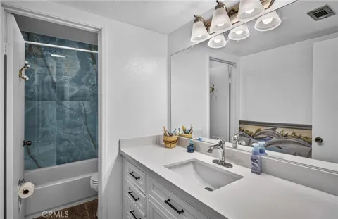 2265 Bradford Avenue #511