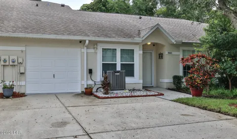 3012 Oak Hammock Drive