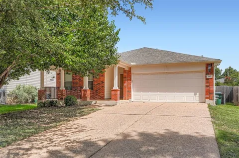 142 Sassafras Cove