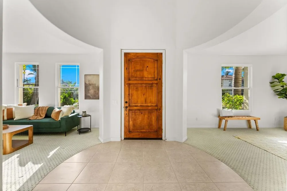 6584 Coneflower Drive Carlsbad, CA 92011