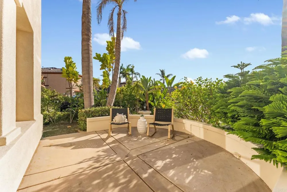 6584 Coneflower Drive Carlsbad, CA 92011