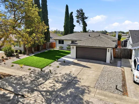 1951 Treewood Lane