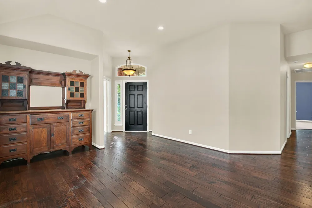 9226 Fernwillow Drive Spring, TX 77379
