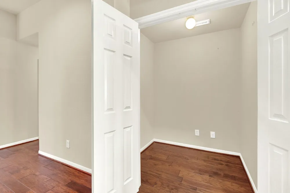 9226 Fernwillow Drive Spring, TX 77379