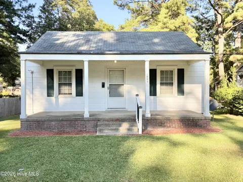1004 Long Avenue