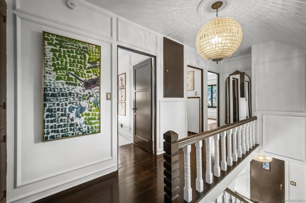 340 B Ave Coronado, CA 92118