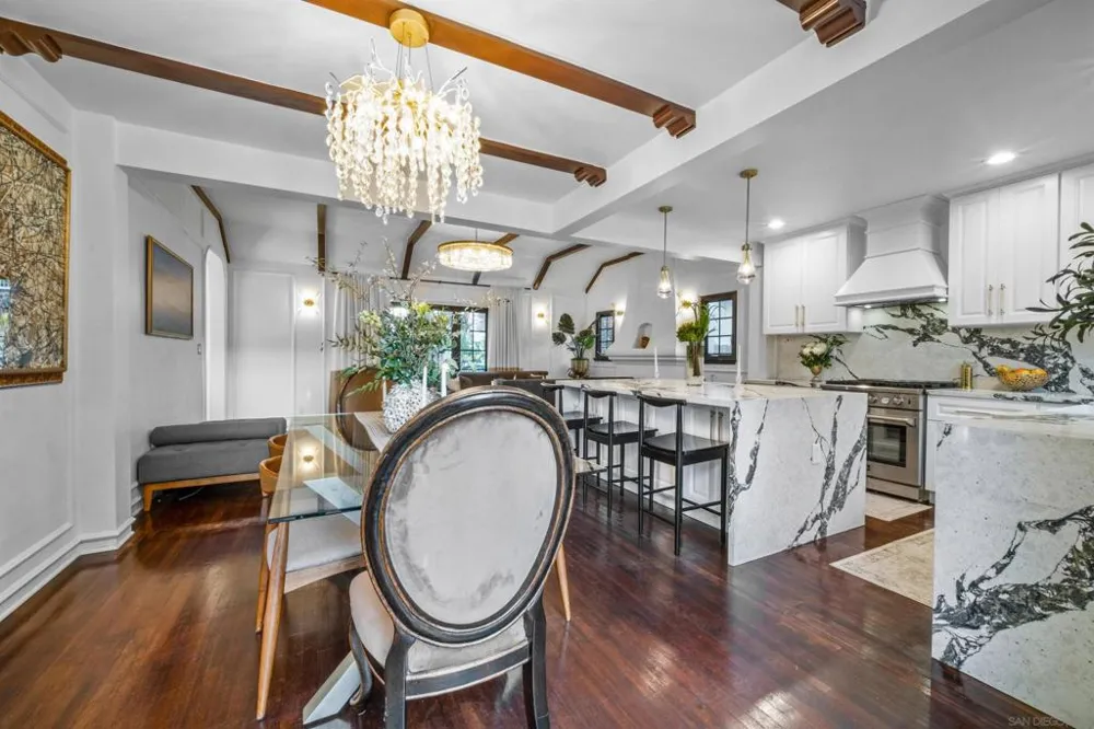 340 B Ave Coronado, CA 92118