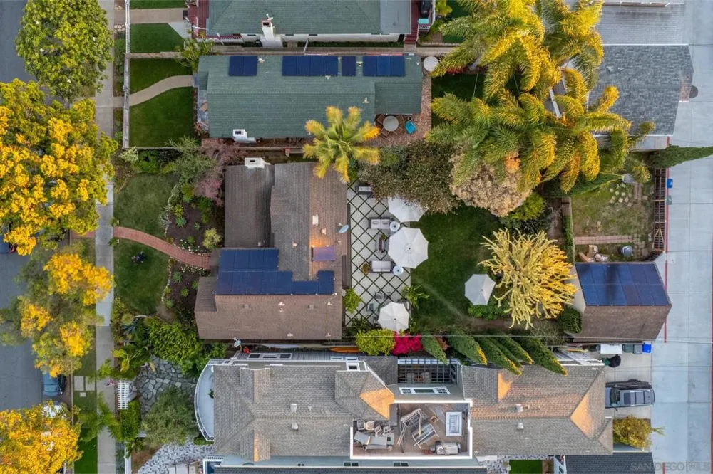 340 B Ave Coronado, CA 92118
