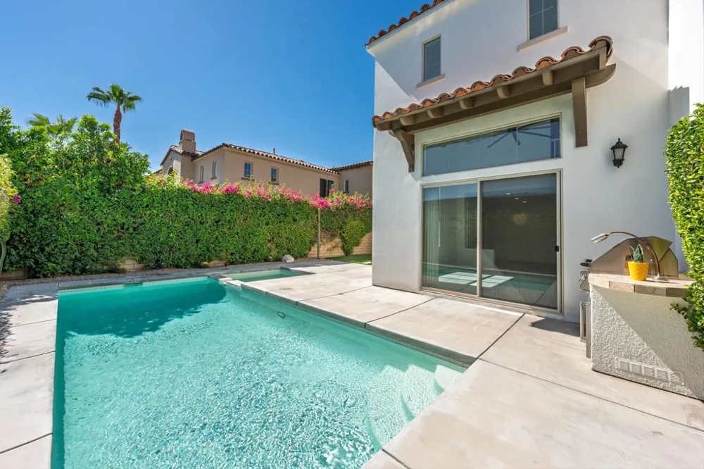 378 Terra Vita Palm Springs, CA 92262