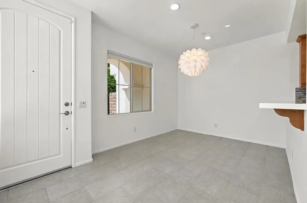 378 Terra Vita Palm Springs, CA 92262