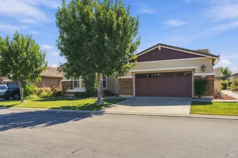408 Redmont Lane