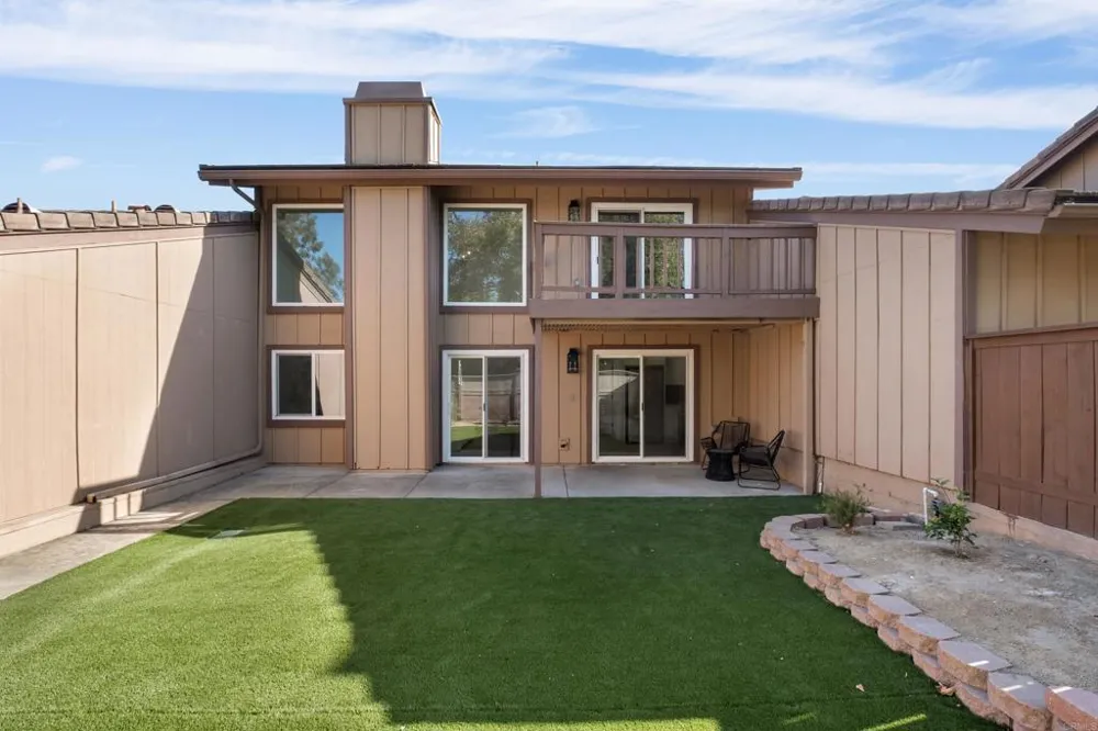 318 Windyridge Escondido, CA 92026