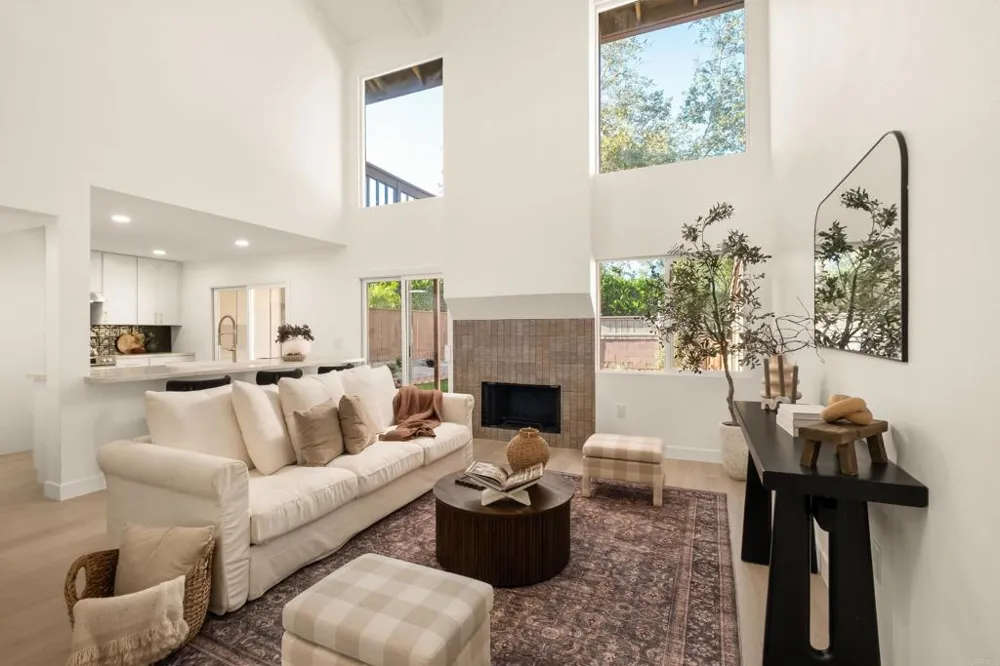 318 Windyridge Escondido, CA 92026