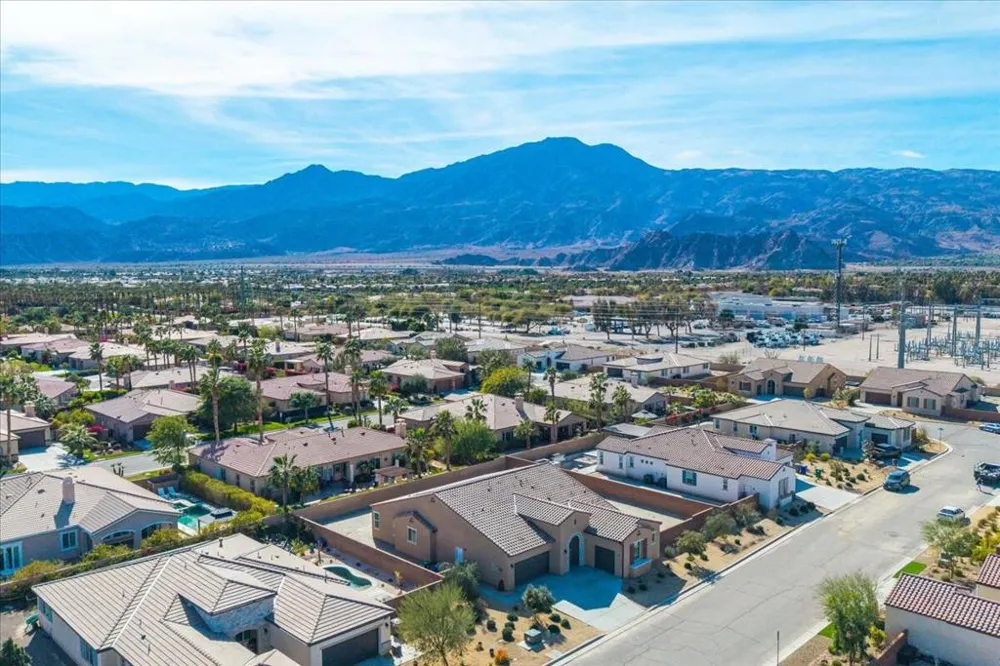 81835 Vida Bella Drive La Quinta, CA 92253