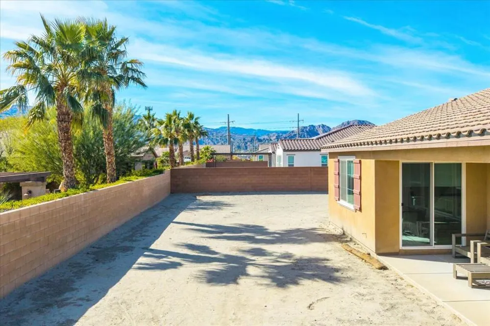 81835 Vida Bella Drive La Quinta, CA 92253