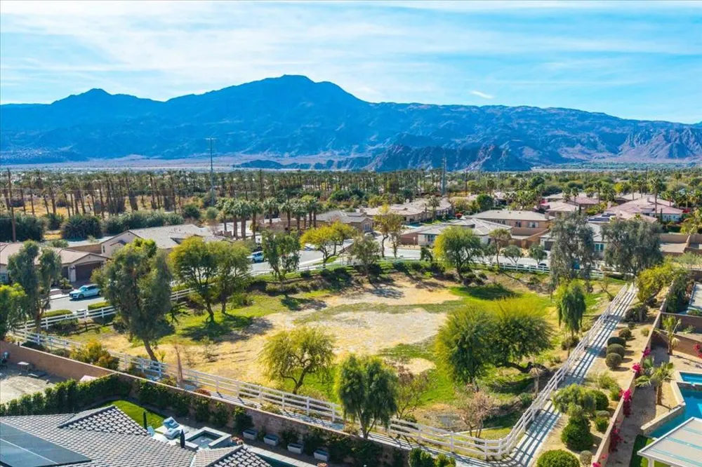 81835 Vida Bella Drive La Quinta, CA 92253