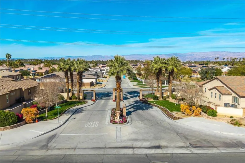 81835 Vida Bella Drive La Quinta, CA 92253