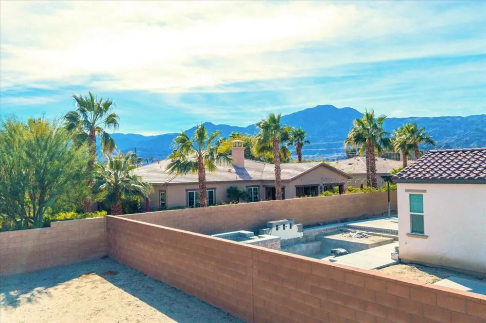 81835 Vida Bella Drive La Quinta, CA 92253
