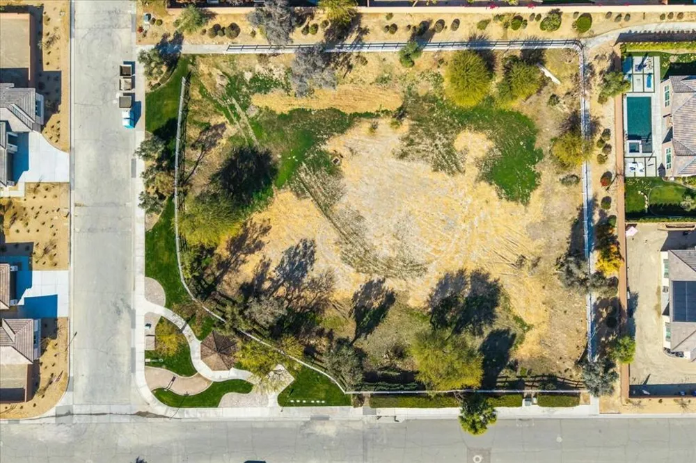 81835 Vida Bella Drive La Quinta, CA 92253