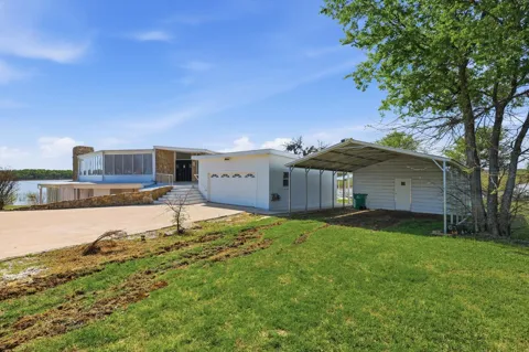 732 Blue Fathom Drive