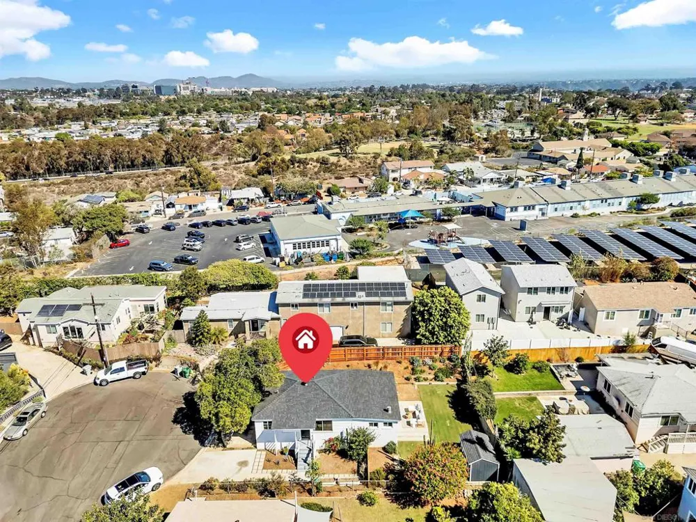 6647 Bell Court San Diego, CA 92111
