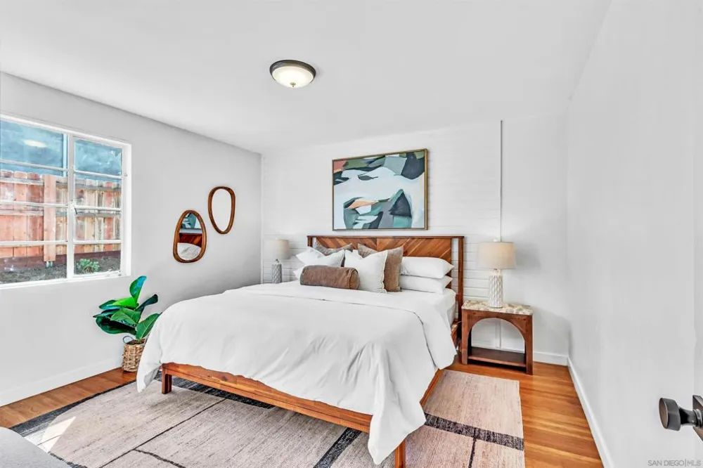 6647 Bell Court San Diego, CA 92111