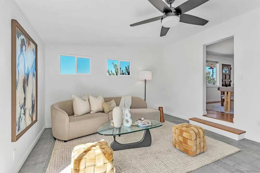 6647 Bell Court San Diego, CA 92111