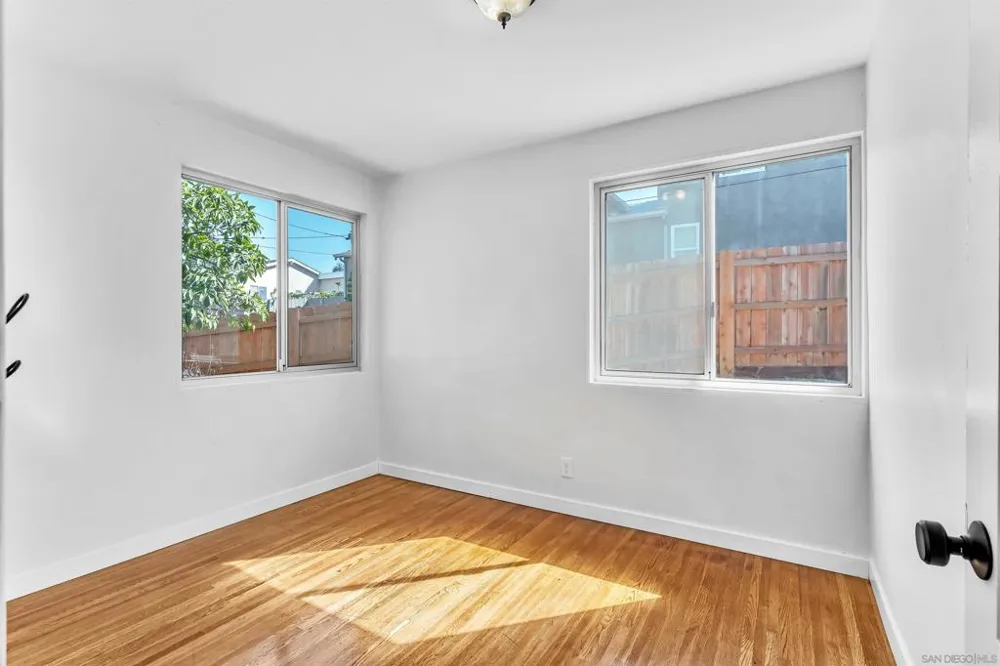 6647 Bell Court San Diego, CA 92111