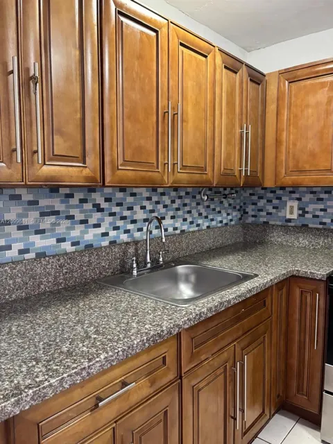 482 NW 165th St Rd #A-502
