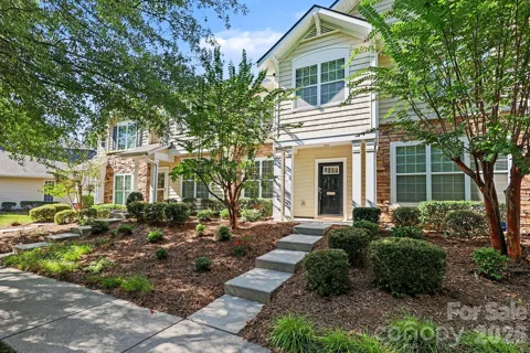 3212 Kemptown Square