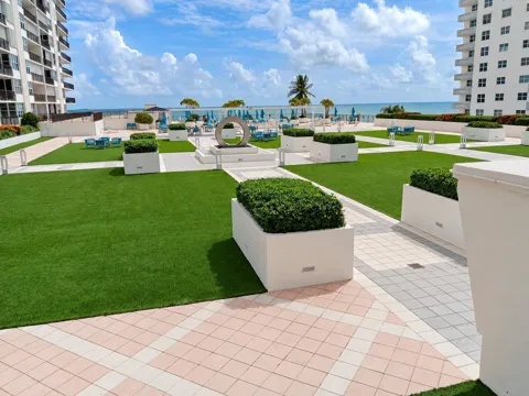 4280 Galt Ocean Drive #2C