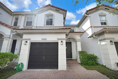 10840 NW 79th St