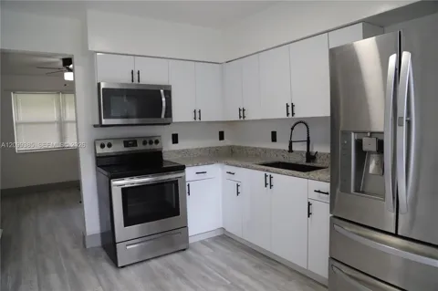 410 SW 9th Ave #1E