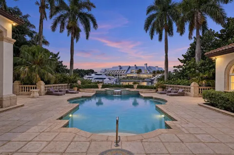 193 Spyglass Court