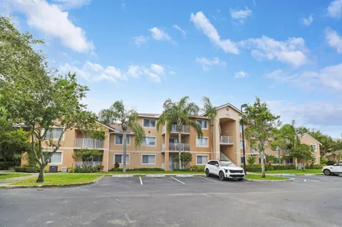 171 SW Palm Drive