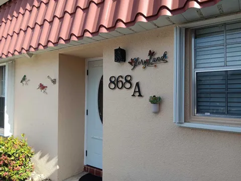 868 Worcester #A