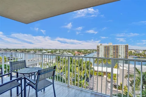 3020 NE 32nd Avenue #Unit 618