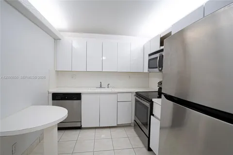 600 Three Islands Blvd #316