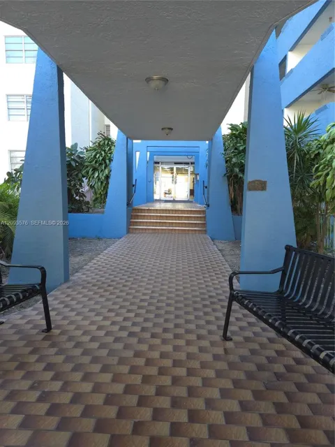 5050 NW 7th St #709
