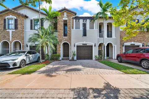10346 NW 30th Ter #10346