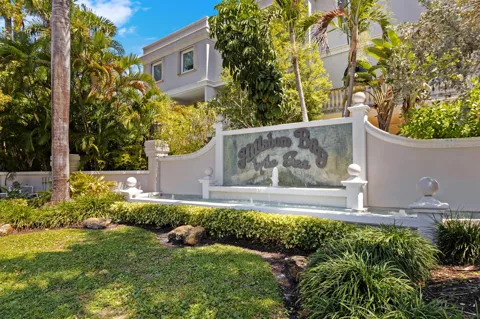 1792 Bay Drive #27