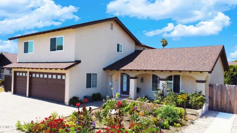 2401 El Portal Way