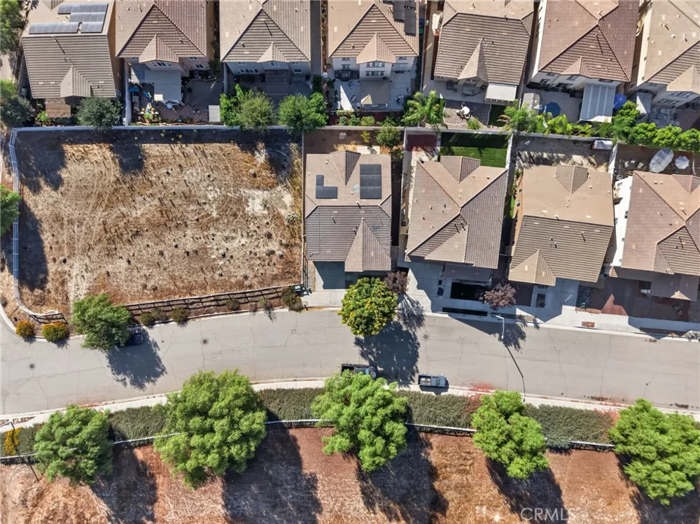 868 White Pepper Hemet, CA 92545