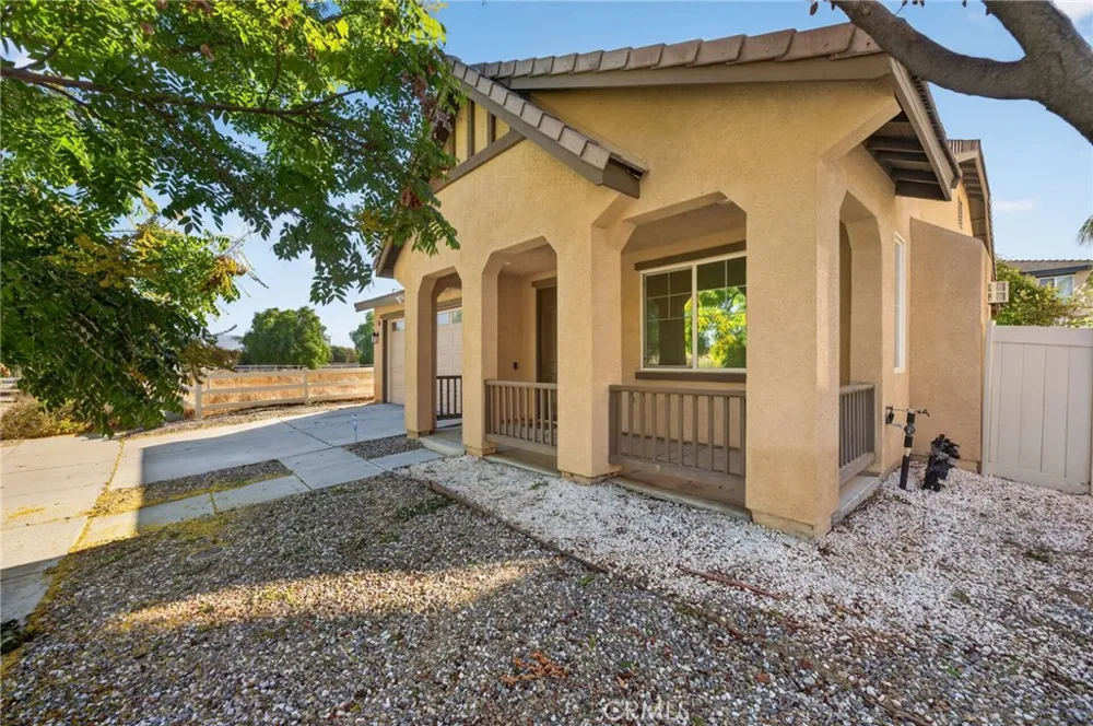 868 White Pepper Hemet, CA 92545