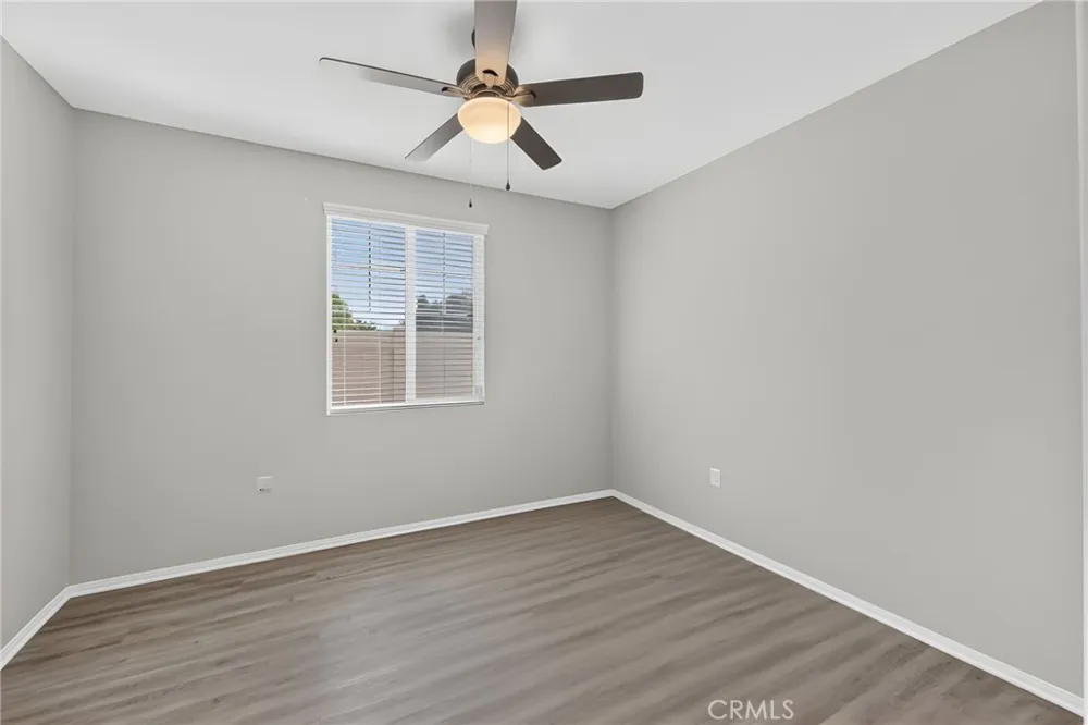 868 White Pepper Hemet, CA 92545