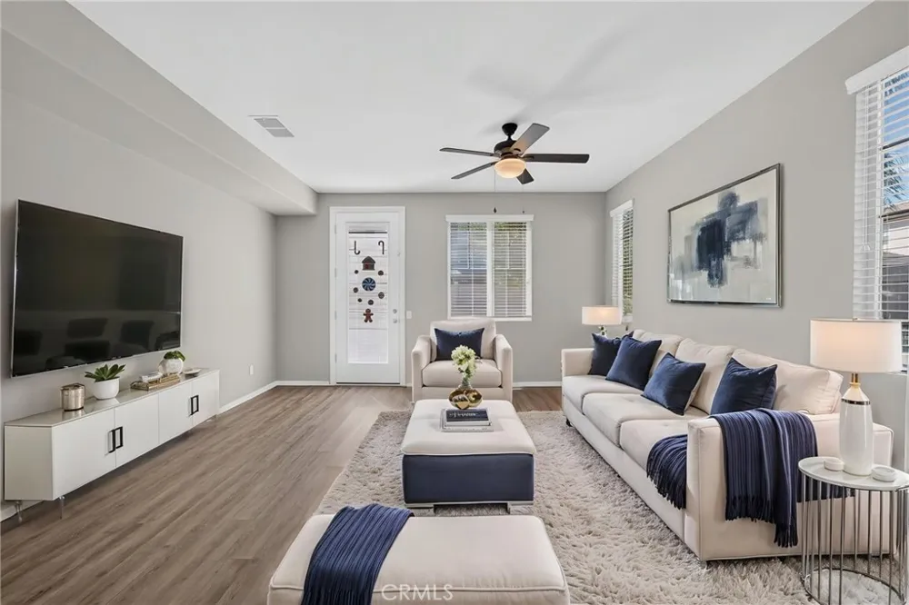 868 White Pepper Hemet, CA 92545